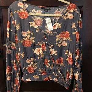 Floral AE Top